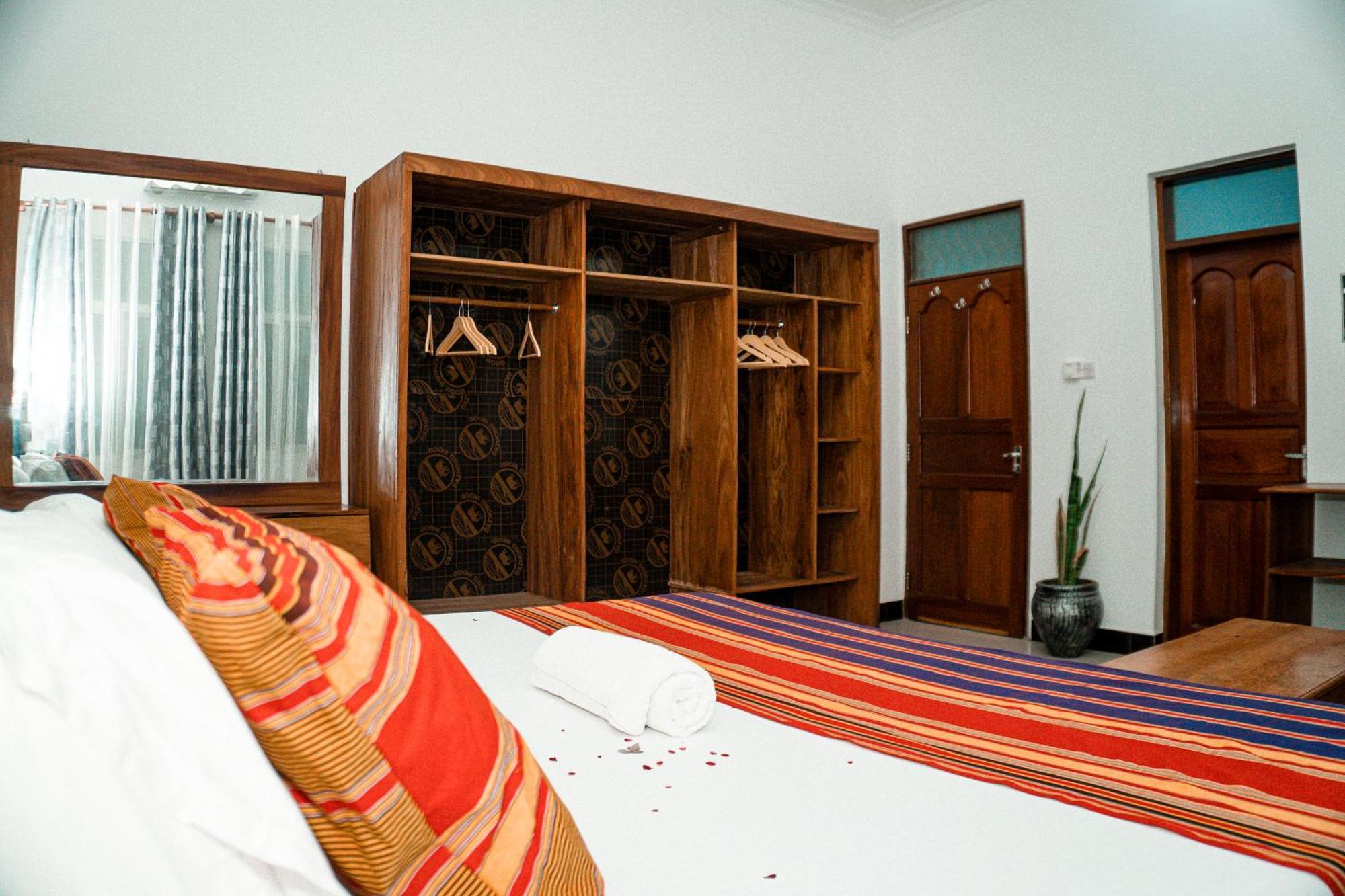 64 Zenj House Luxury Airport B&B Mbweni エクステリア 写真
