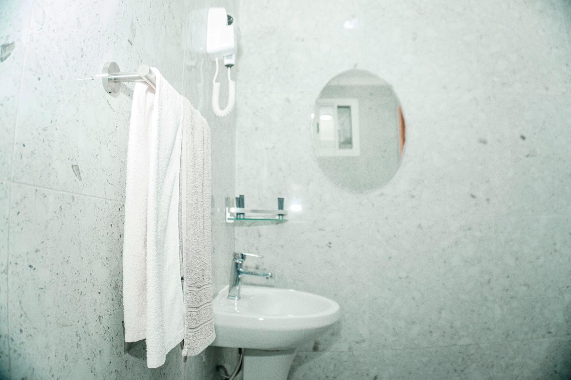 64 Zenj House Luxury Airport B&B Mbweni エクステリア 写真